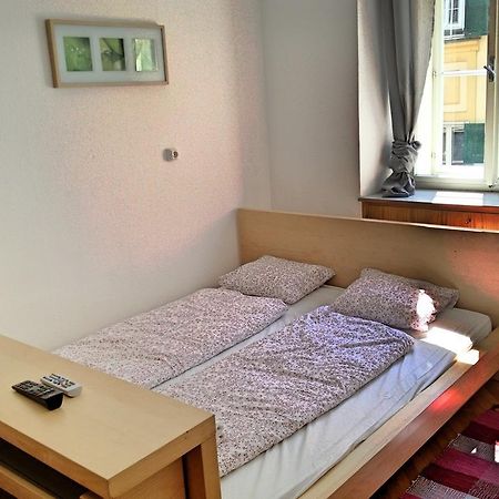 Apartment Jakominiplatz Graz Chambre photo